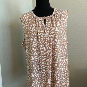 Liz Claiborne tan and white sleeveless top